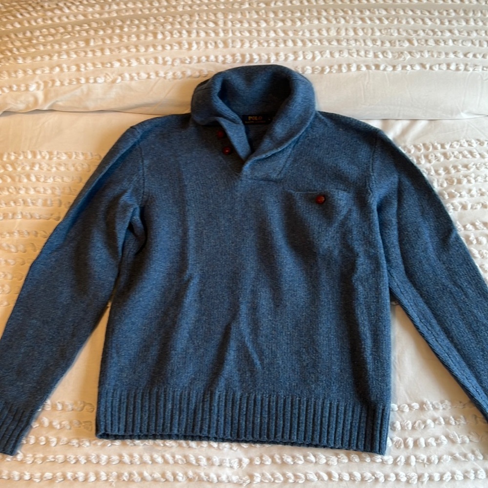POLO by Ralph Lauren wool sweater 91% merino wool 9% angora. Size large